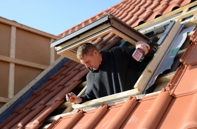 Pose de fenêtres de toit Velux à Alzing